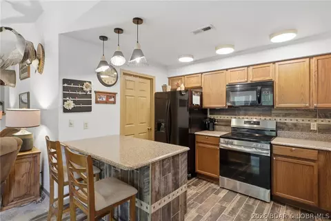 Kitchen - 199 Run Dr, Camdenton, MO 65020 photo 1 of 1