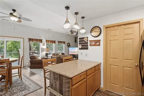 Entry Way - 199 Run Dr, Camdenton, MO 65020 photo 2 of 2