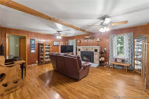 Living - 41552 Ivy Bend Rd, Stover, MO 65078 photo 4 of 6