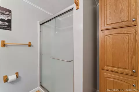 Bath - 41552 Ivy Bend Rd, Stover, MO 65078 photo 2 of 5