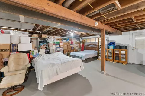 Bedroom - 41552 Ivy Bend Rd, Stover, MO 65078 photo 12 of 13