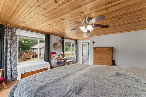 Bedroom - 41552 Ivy Bend Rd, Stover, MO 65078 photo 3 of 13