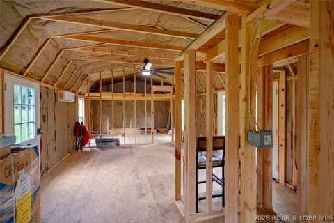 Entry Way - 344 Highway W, Eldon, MO 65026 photo 4 of 15