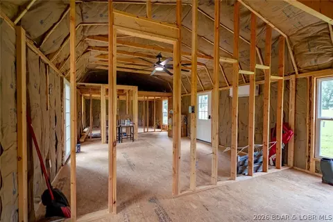 Entry Way - 344 Highway W, Eldon, MO 65026 photo 9 of 15