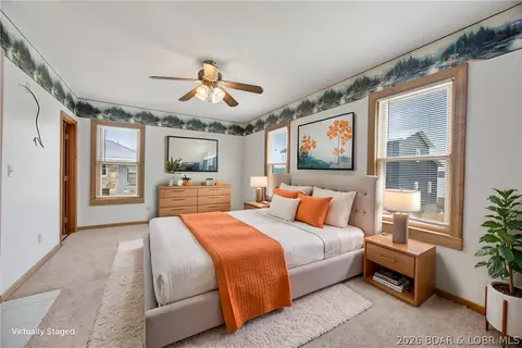 Bedroom - 31435 Lofty Ln, Edwards, MO 65326 photo 1 of 15