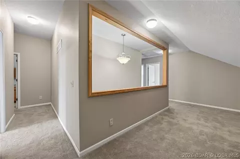 Entry Way - 31435 Lofty Ln, Edwards, MO 65326 photo 6 of 7