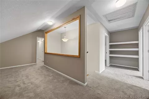 Entry Way - 31435 Lofty Ln, Edwards, MO 65326 photo 5 of 7