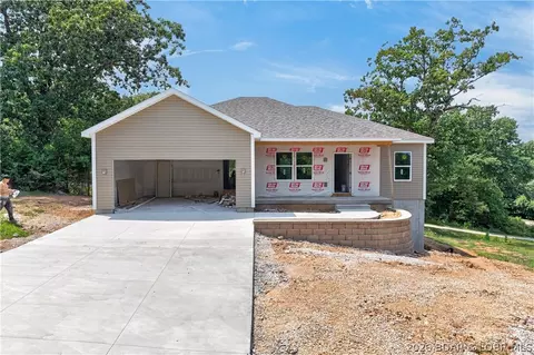 107 Aspen Ct, Gravois Mills, MO 65037