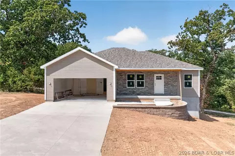 107 Aspen Ct, Gravois Mills, MO 65037