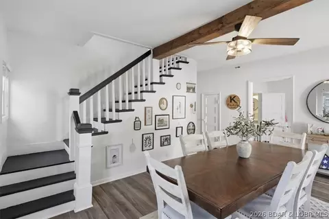 Entry Way - 209 N Maple St, Eldon, MO 65026 photo 3 of 6