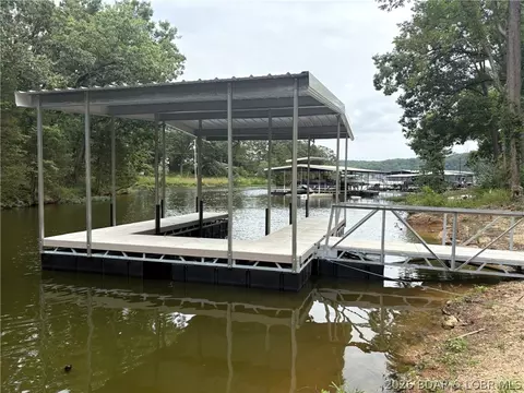 506 Wundurvue Cir, Climax Springs, MO 65324