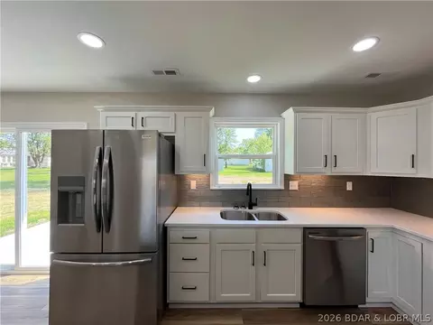 Kitchen - 602 Fourth St, Stover, MO 65078 photo 2 of 6