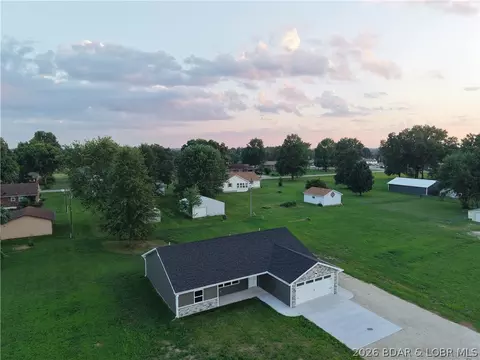 View/Area - 602 Fourth St, Stover, MO 65078 photo 2 of 4