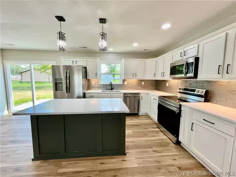 Kitchen - 602 Fourth St, Stover, MO 65078 photo 1 of 6