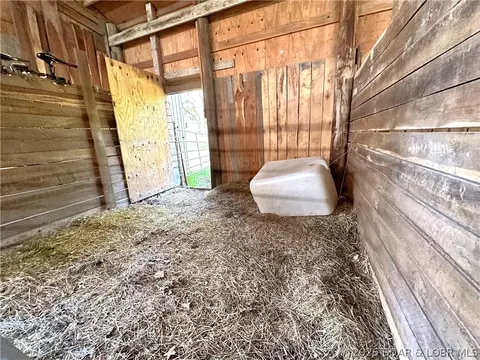Other - 31456 Greenberg Dr, Edwards, MO 65326 photo 19 of 39