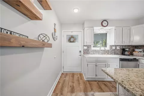 4692 Lakehurst Cir, Osage Beach, MO 65065