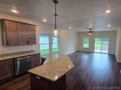Other - 604 Monroe St, Versailles, MO 65084 photo 1 of 10