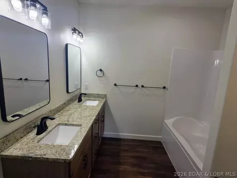Bath - 604 Monroe St, Versailles, MO 65084 photo 1 of 3