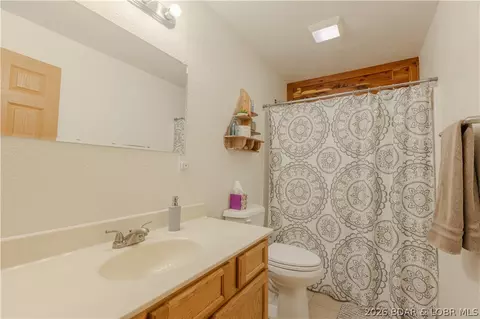 Bath - 81 Poco Risco Ct, Roach, MO 65787 photo 1 of 2