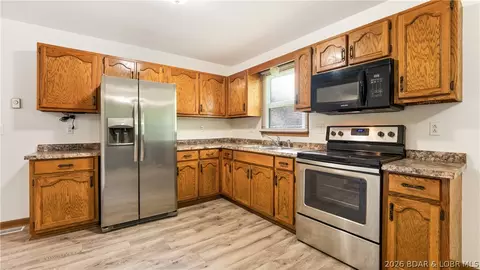 Kitchen - 602 W 6th St, Eldon, MO 65026 photo 1 of 2
