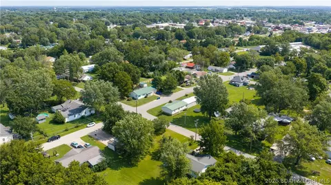 View/Area - 602 W 6th St, Eldon, MO 65026 photo 2 of 6