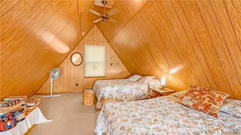 Bedroom - 32031 Aurora Rd, Stover, MO 65078 photo 4 of 4