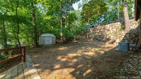 Exterior - 32031 Aurora Rd, Stover, MO 65078 photo 5 of 7