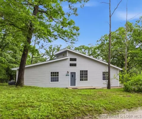 30602 Anchor Dr, Rocky Mount, MO 65072