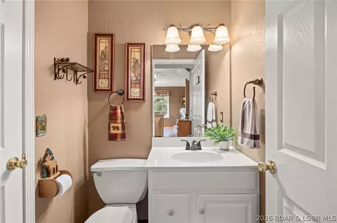 Bath - 1229 Pinewood Dr, Osage Beach, MO 65065 photo 1 of 4
