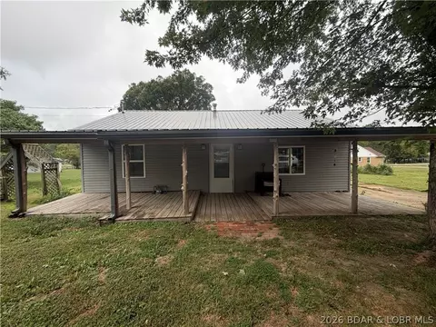 203 S Ross, Versailles, MO 65084 photo 10