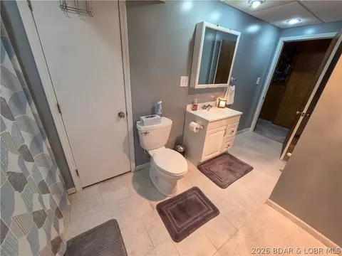 Bath - 18899 S 2nd St, Versailles, MO 65084 photo 6 of 6