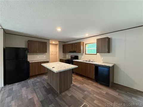 Kitchen - 11188 Forest Dr, Versailles, MO 65084 photo 1 of 1