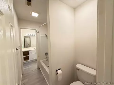 Entry Way - 964 Murphy Rd, Osage Beach, MO 65065 photo 7 of 7