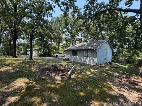 Exterior - 964 Murphy Rd, Osage Beach, MO 65065 photo 2 of 6