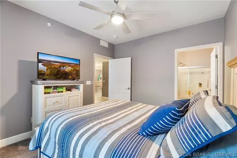 Bedroom - 100 Trinity Pointe Dr #3S, Camdenton, MO 65020 photo 5 of 8