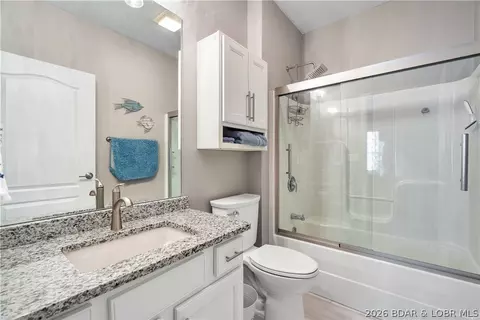 Bath - 100 Trinity Pointe Dr #3S, Camdenton, MO 65020 photo 4 of 4