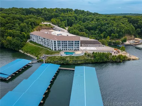 View/Area - 100 Trinity Pointe Dr #3S, Camdenton, MO 65020 photo 13 of 16