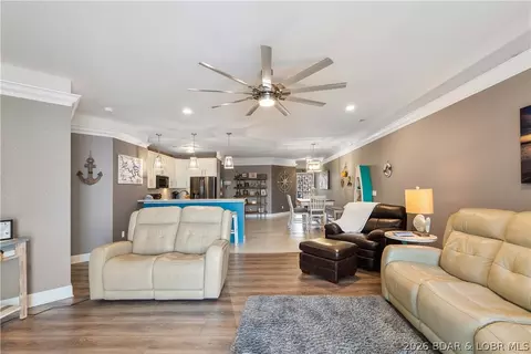 Living - 100 Trinity Pointe Dr #3S, Camdenton, MO 65020 photo 6 of 6