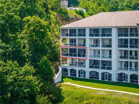 Exterior - 100 Trinity Pointe Dr #3S, Camdenton, MO 65020 photo 15 of 24