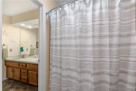 Bath - 67 Tall Timbers Ln, Roach, MO 65787 photo 6 of 7