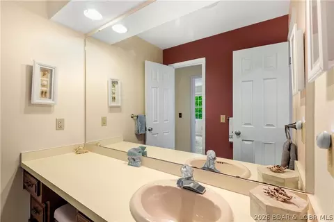 Bath - 67 Tall Timbers Ln, Roach, MO 65787 photo 1 of 7
