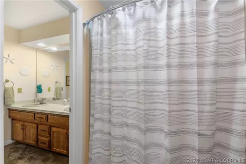 Bath - 67 Tall Timbers Ln, Roach, MO 65787 photo 6 of 7