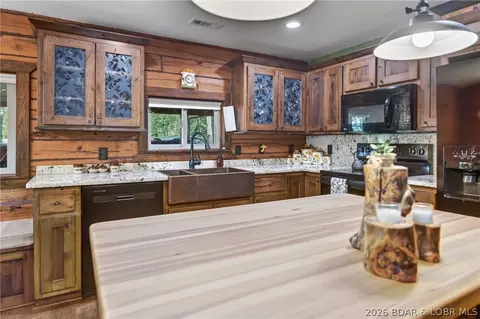 Kitchen - 607 Bagnell Main St, Eldon, MO 65026 photo 3 of 8