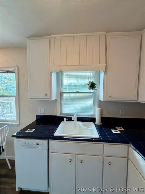 Kitchen - 1368 Cedar Ridge Cir, Roach, MO 65787 photo 3 of 3