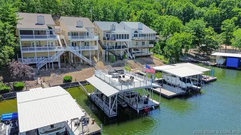 1453 Ginger Rd, Lake Ozark, MO 65049