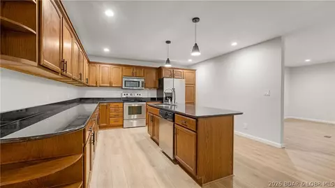 Kitchen - 5 Hallie Dr, Kaiser, MO 65047 photo 1 of 1