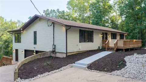5 Hallie Dr, Kaiser, MO 65047