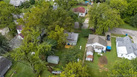 View/Area - 406 Mill St, Eldon, MO 65026 photo 4 of 9