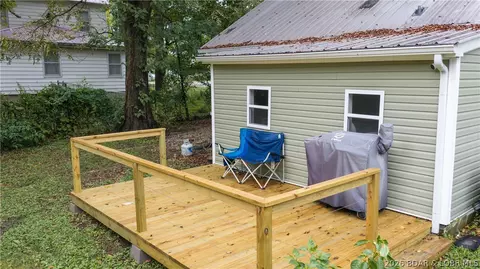 Exterior - 406 Mill St, Eldon, MO 65026 photo 5 of 7