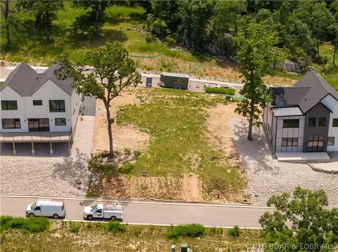 View/Area - 5535 Deephaven Ln, Osage Beach, MO 65065 photo 4 of 6